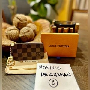 Louis Vuitton Keycles / Key pouch with box and dustbag